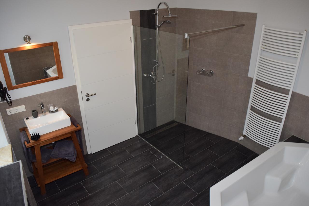Hotel - Bistro - 3-Eck Merchweiler المظهر الخارجي الصورة